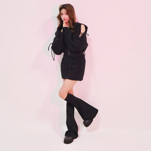 Shoulder cutout sequin sweatshirt setup